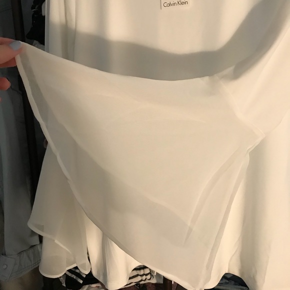 Calvin Klein ruffle flared sleeve top - Picture 4 of 6